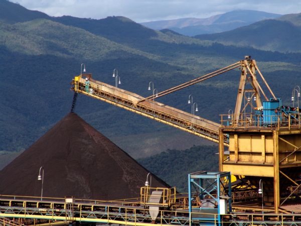  Minério de ferro deve cair para US$ 37 por tonelada no 2º semestre, prevê Citi