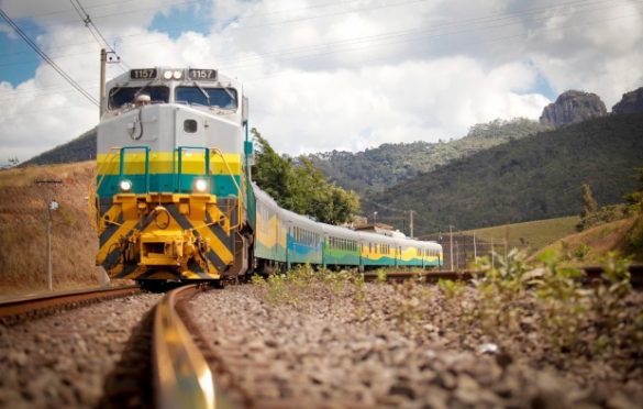  Moradores do Cidade Jardim e Nova Carajás reclamam de barulho do trem e ameaçam fechar a ferrovia
