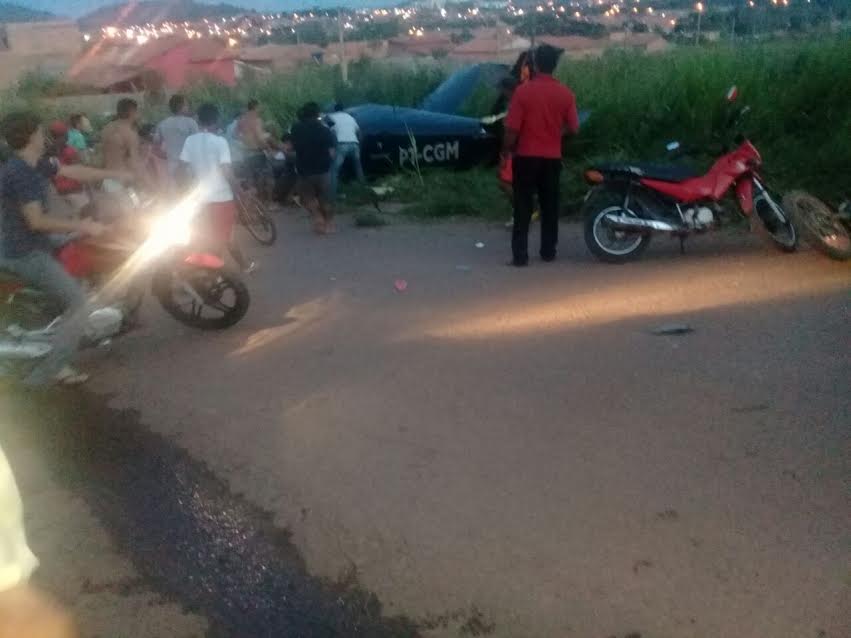  Em Parauapebas, avião de pequeno porte cai no bairro Ipiranga