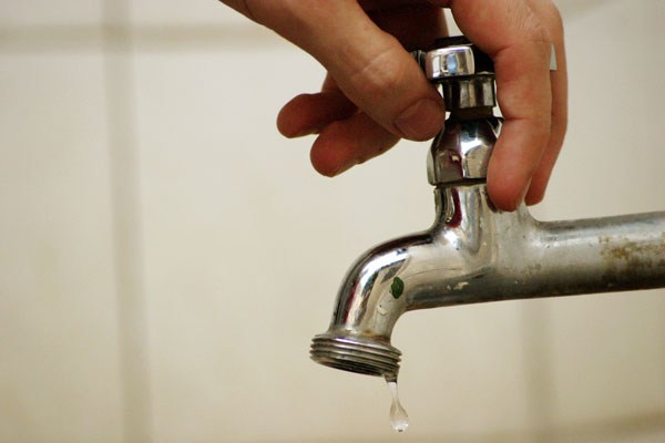  Moradores de 8 bairros de Parauapebas terão o abastecimento de água suspensos