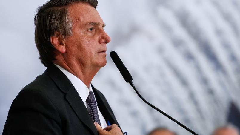  Bolsonaro pedirá abertura de processo contra ministros