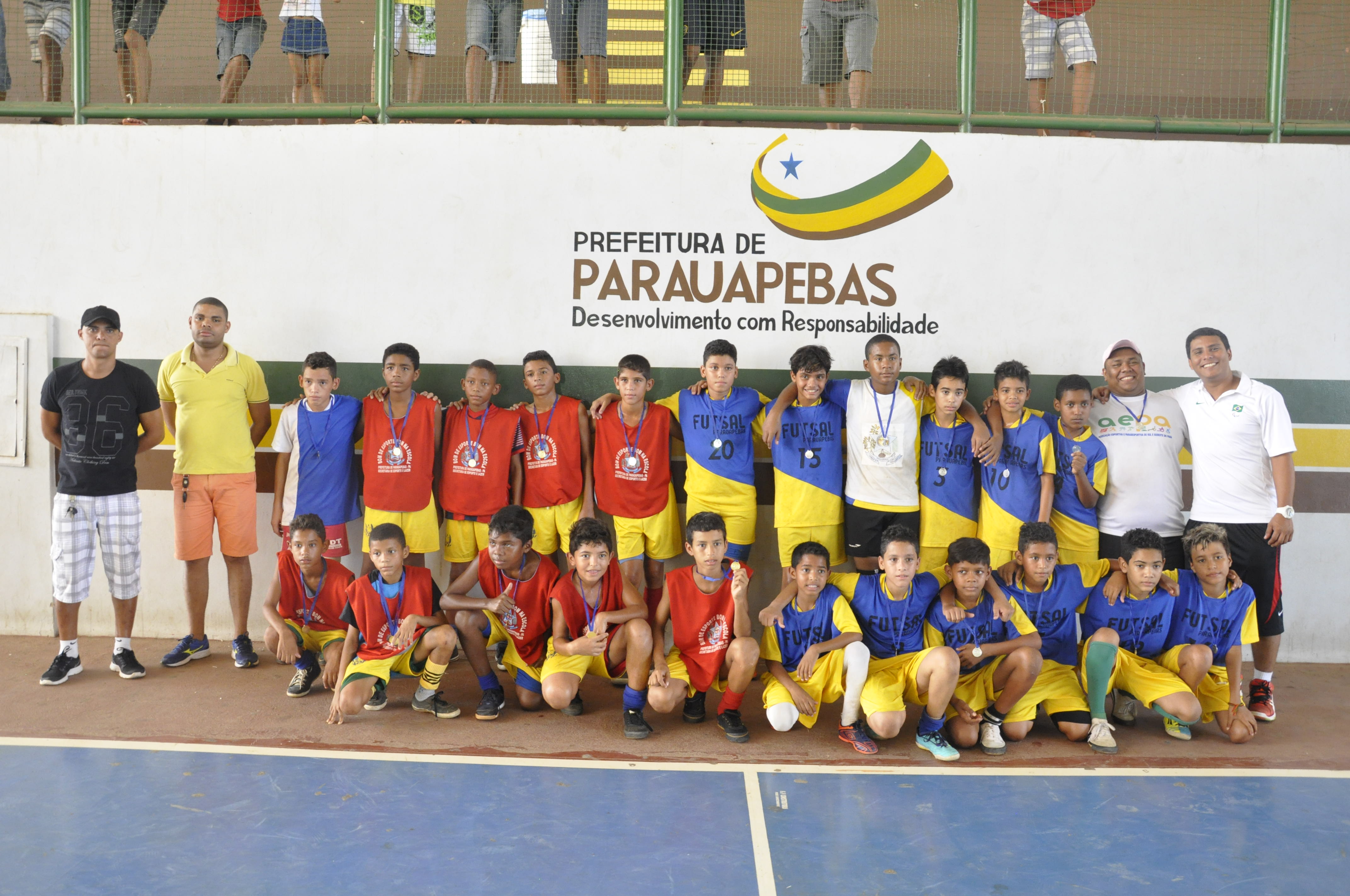  Esporte: SEMEL realiza torneio com escolinhas