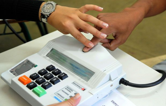  Biometria: Eleitores de zona rural em recebem ação do TRE