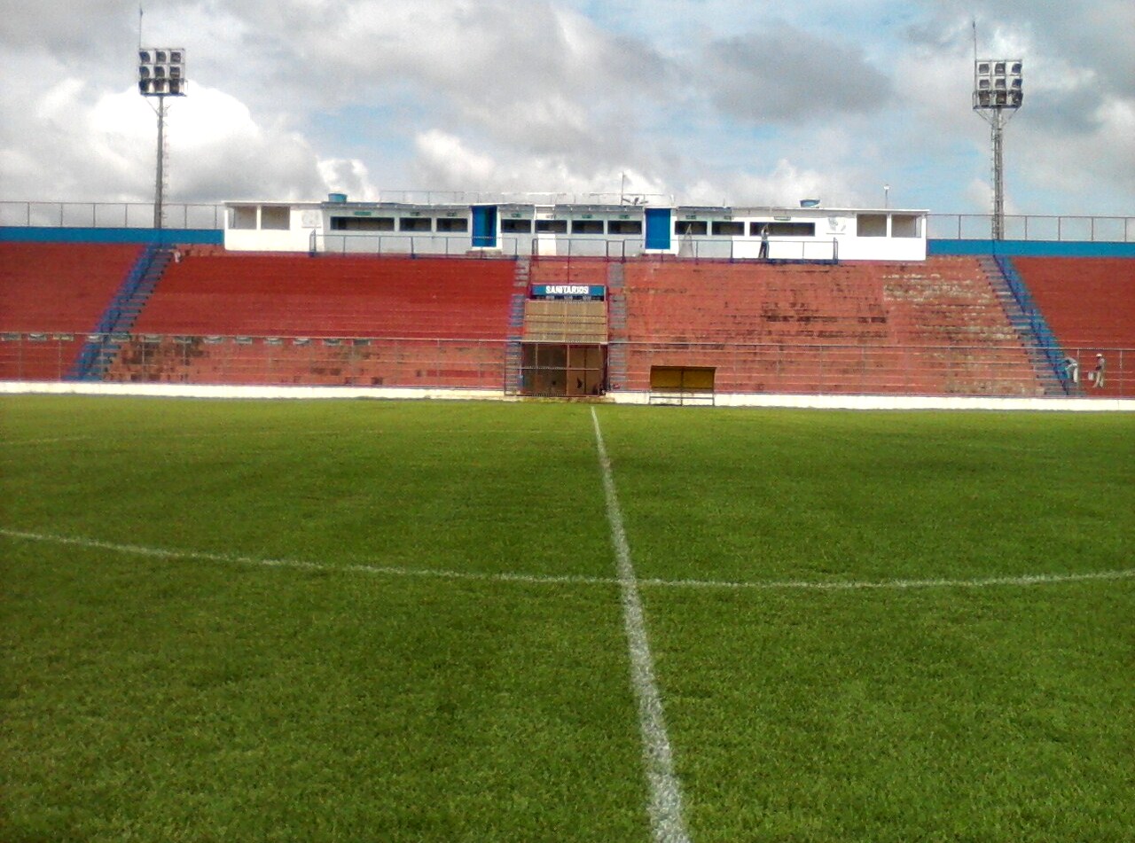 Estádio Rosenão está apto para receber partidas do Parauapebas Futebol Clube