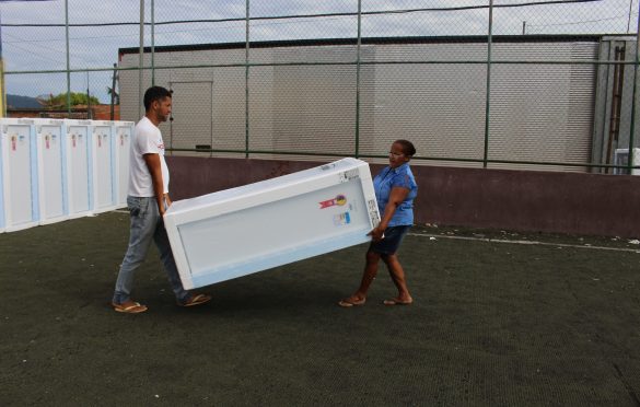  Comunidade Eficiente Celpa troca 240 geladeiras em Parauapebas
