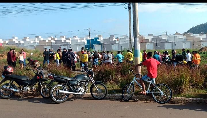  Jovem morre ao colidir em poste em Parauapebas