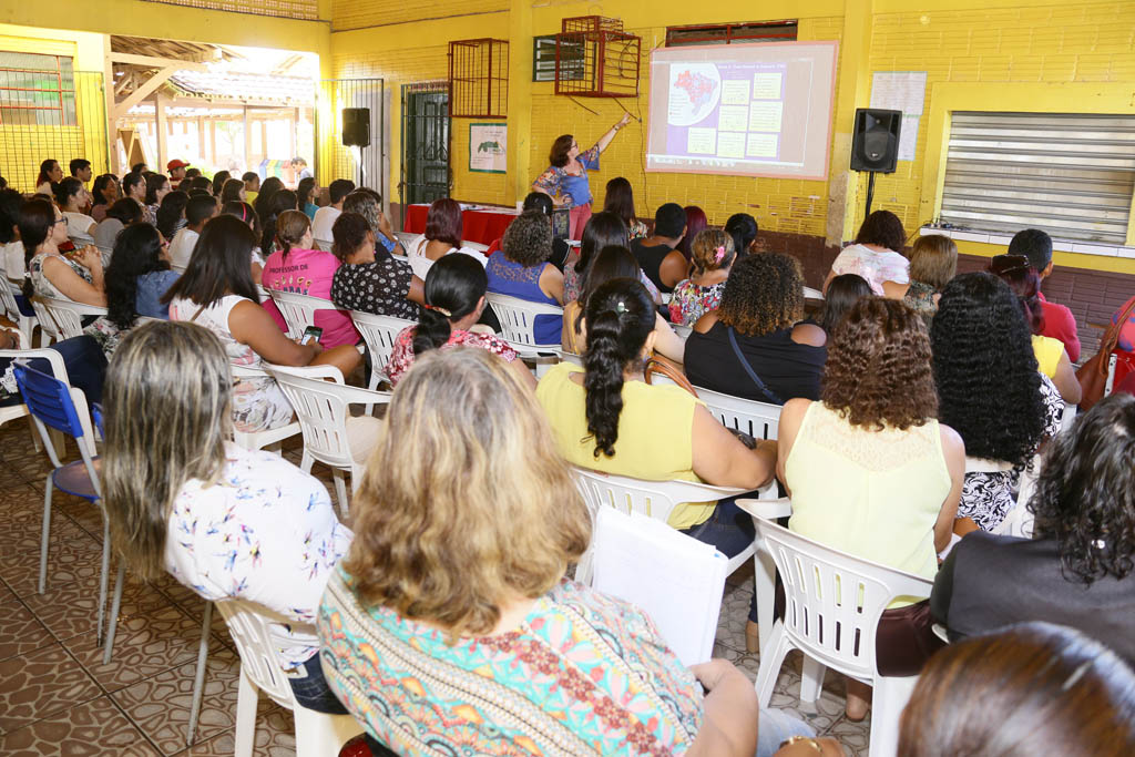  Pré-Conferências debatem rumos da educação municipal em Parauapebas